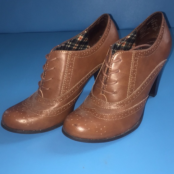 American Eagle Outfitters Shoes - American Eagle Women boots